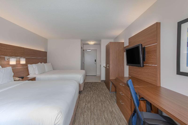 Sleep Inn & Suites Tempe ASU Campus - photo 59