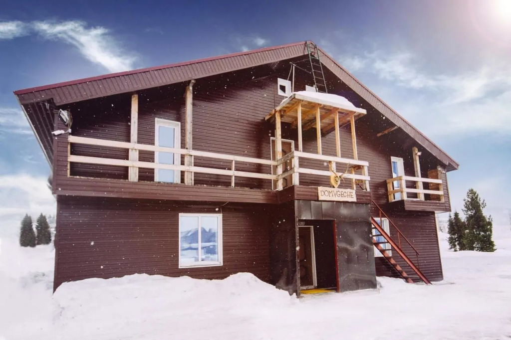 Domvgeche Hotel — hotel in Sheregesh