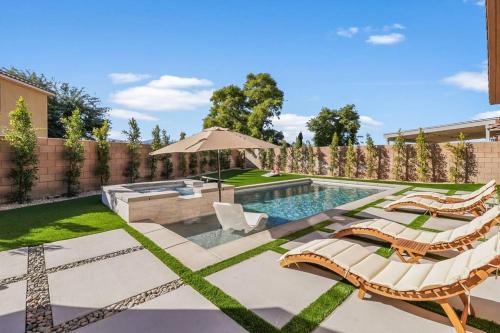 Paradise Coachella NEW Salt Water Pool & Landcape — hotel in Coachella