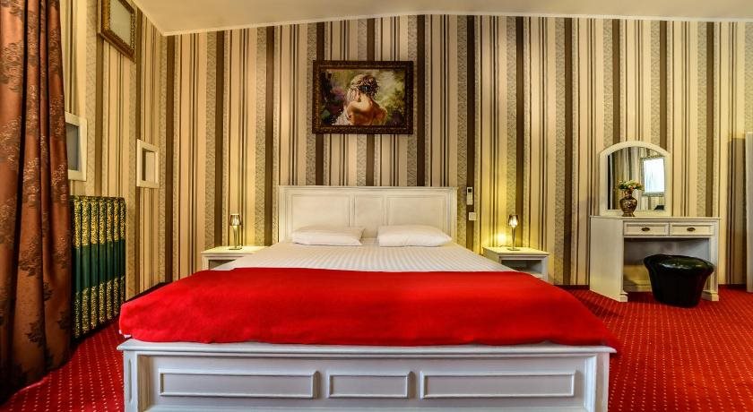 Vilo'S Hotel - carbon neutral hotel in Bucharest