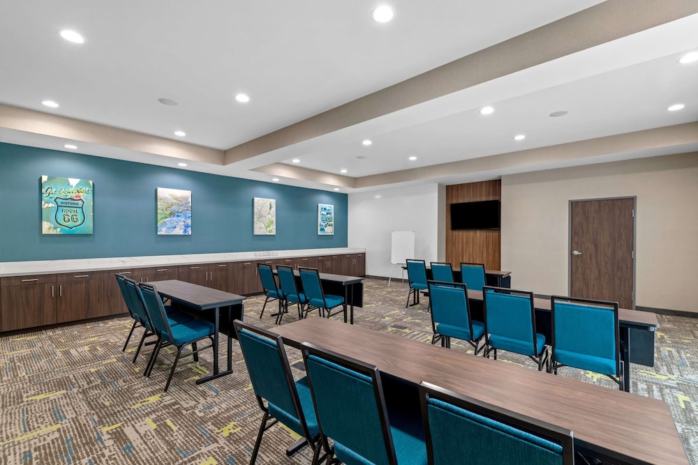 Hampton Inn & Suites by Hilton Sherman - photo 20