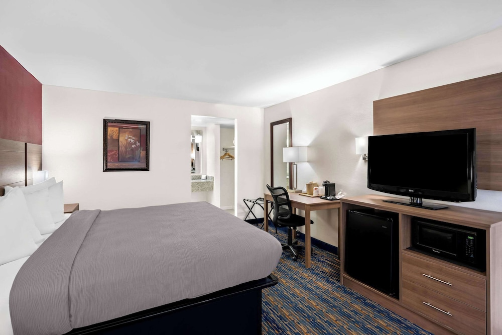 Quality Inn Luray - photo 9