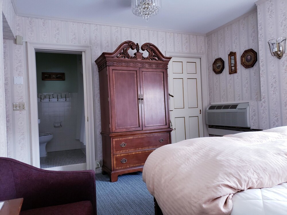 Lowell Inn - photo 78