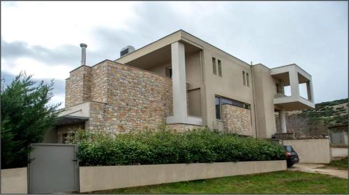 Ioannina Amazing Deluxe Apartment — 4-Star Luxury Hotel in Ioannina, Greece