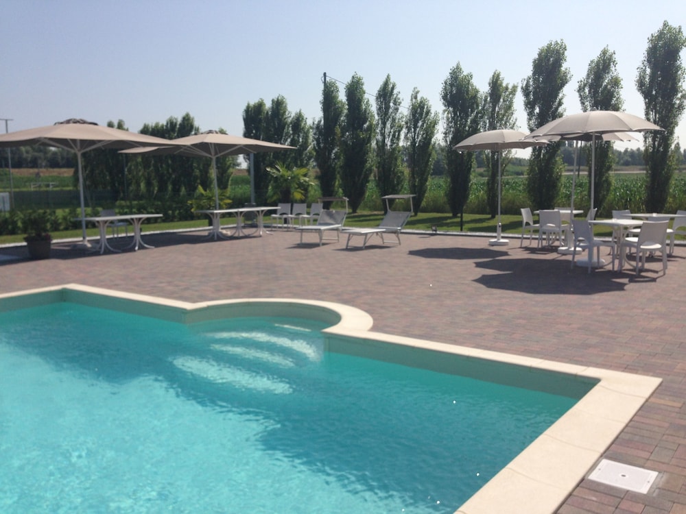 Hotel Bussana — hotel in Porto Tolle
