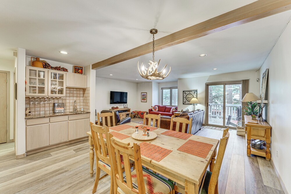 Half Mi to Angel Fire Resort: Townhome w Grill - photo 5