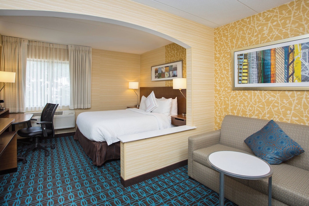 Fairfield Inn by Marriot Manchester Boston Regional Airport - photo 12