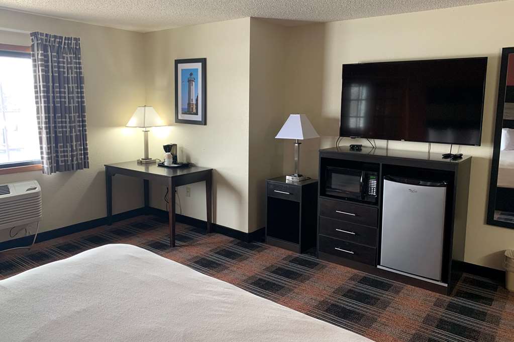 Baymont by Wyndham Waupun - photo 12