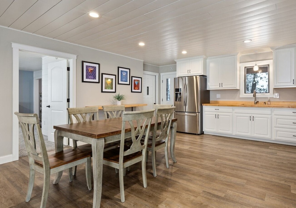 Quarterdeck Resort & Restaurant - photo 189