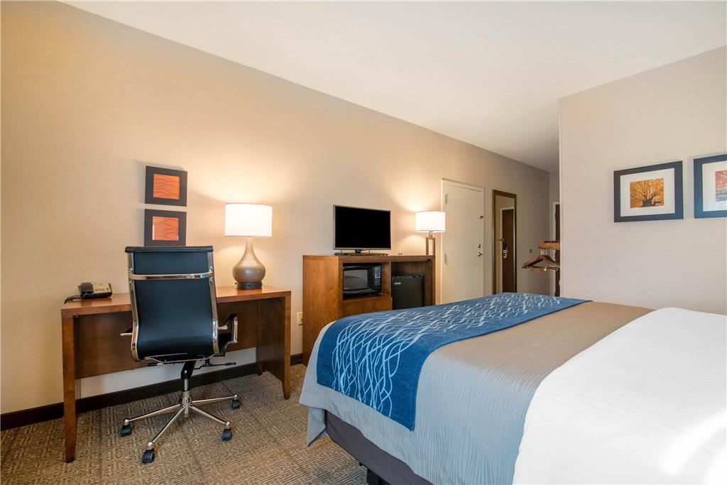 Comfort Inn Concord South End - photo 8