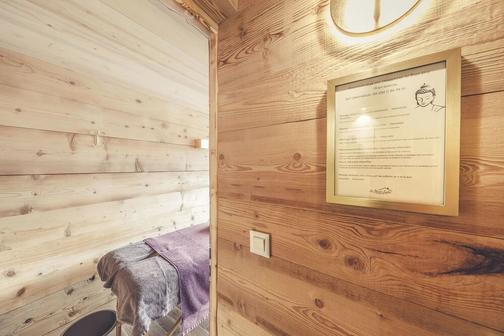 Le Marie Lydie in La Chapelle-Saint-Luc, France