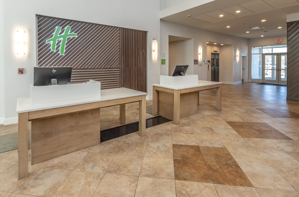 Holiday Inn Hotel & Suites Memphis Wolfchase Galleria by IHG - photo 3