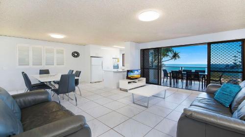 Jilci Unit 4 Kings Beach QLD — Caloundra — photo 4