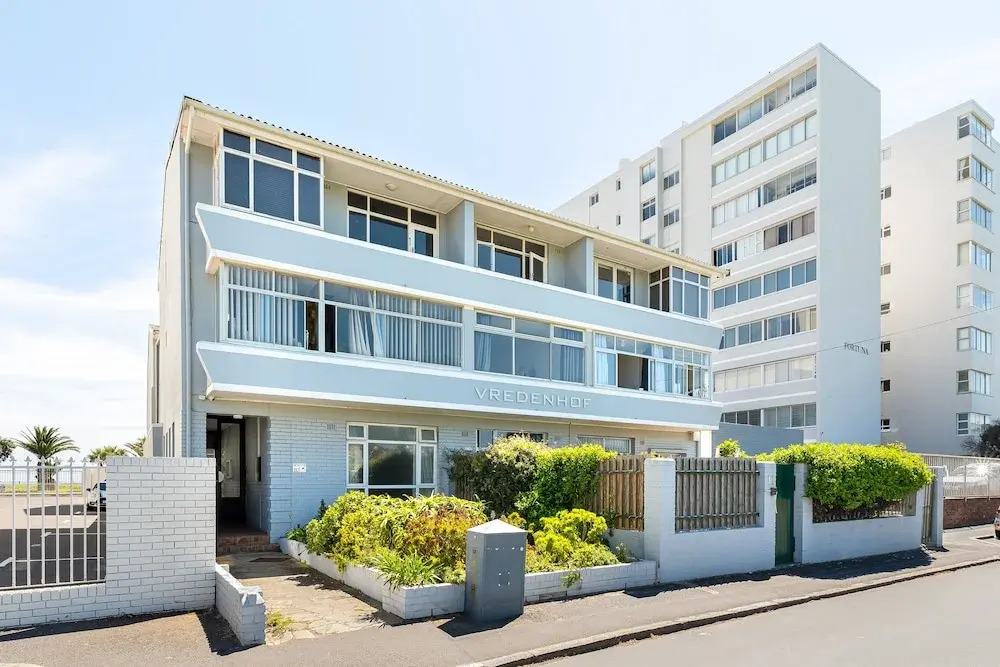 Vredenhof Apartments — 4-Star Luxury Hotel in Cape Town, South Africa