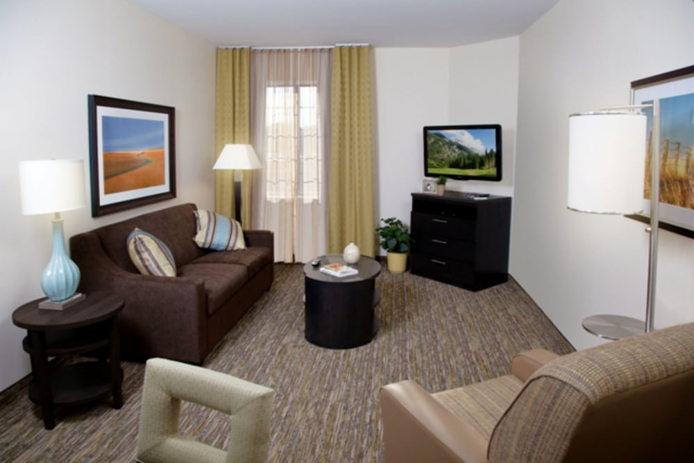 Candlewood Suites Brighton an IHG Hotel - photo 4
