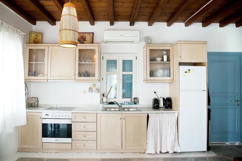 Pantelis House — Ornos — photo 5