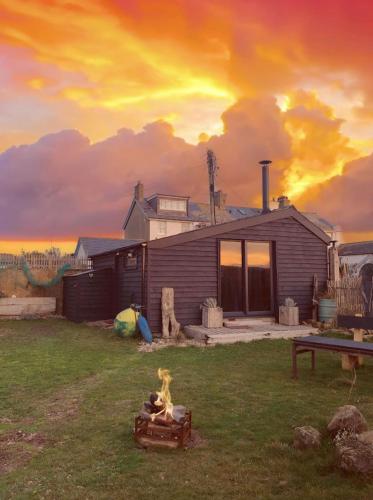 The Surf Shack - carbon neutral hotel in Camber