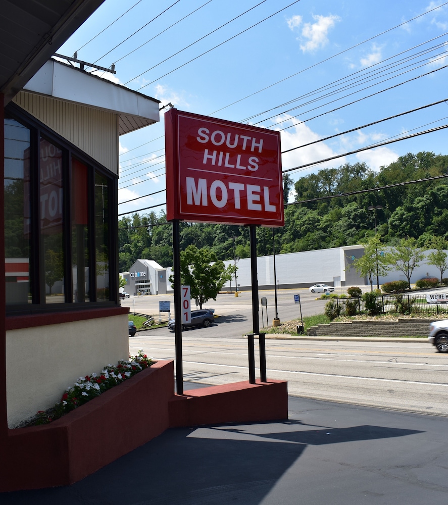 South Hills Motel - photo 39