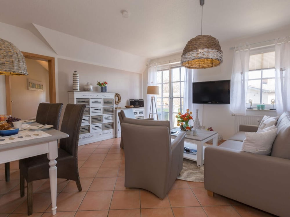 Hustadt in the Heart of Zingst — 4-Star Luxury Hotel in Zingst, Germany