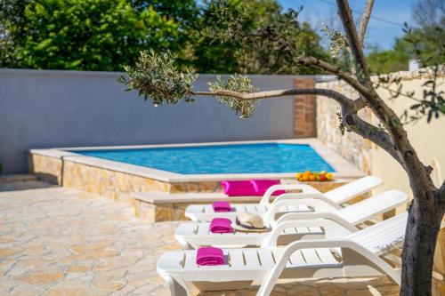 Casa Mia — 4-Star Luxury Hotel in Svetvincenat, Croatia