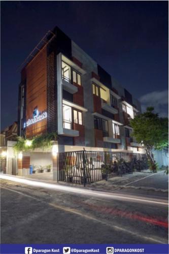 Dparagon Kemuning Campus Accommodation - last minute hotel in Depok