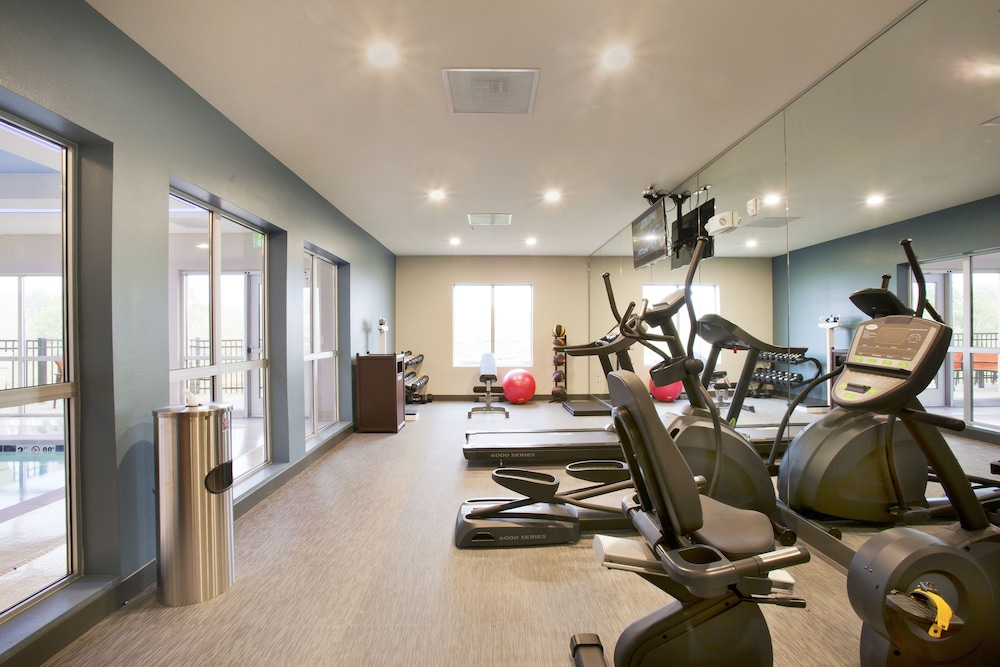 Holiday Inn Express & Suites Hot Springs by IHG - photo 25