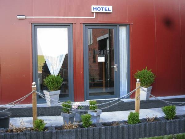 Hotel Dijkzicht — hotel in Delfzijl