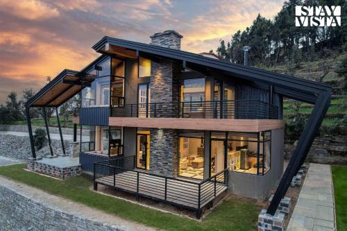 StayVista at Mountain Melody with Heater & Indoor Outdoor Games in Naini Tal, India