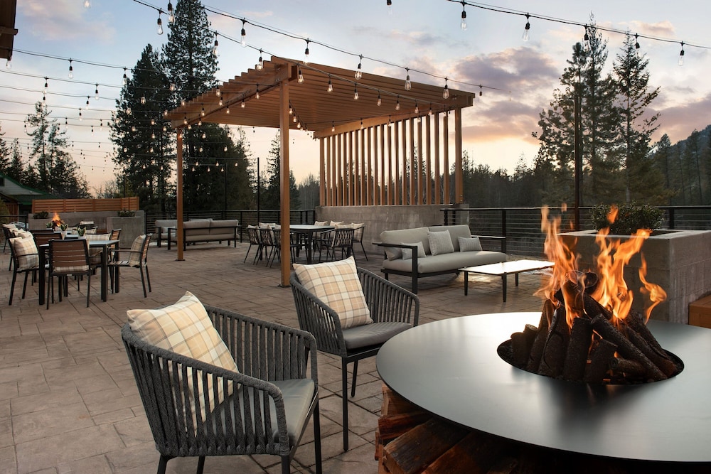 SpringHill Suites by Marriott Sandpoint - photo 41