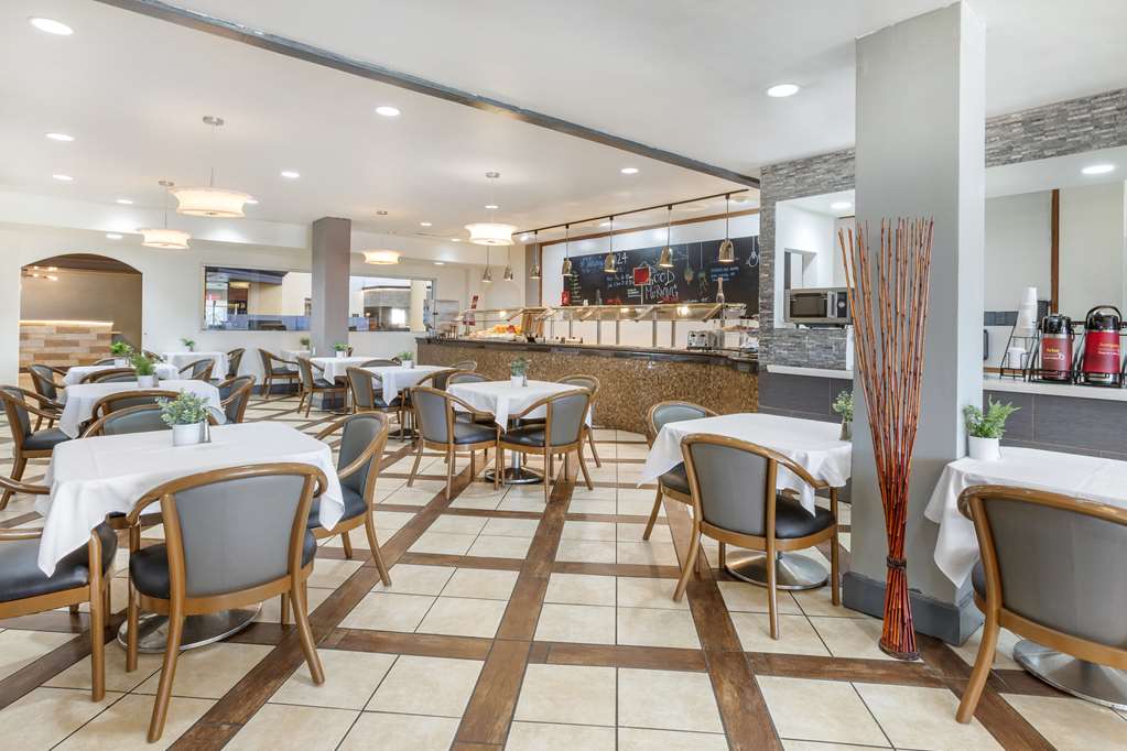 Best Western Plus El Paso Airport Hotel & Conference Center - photo 5