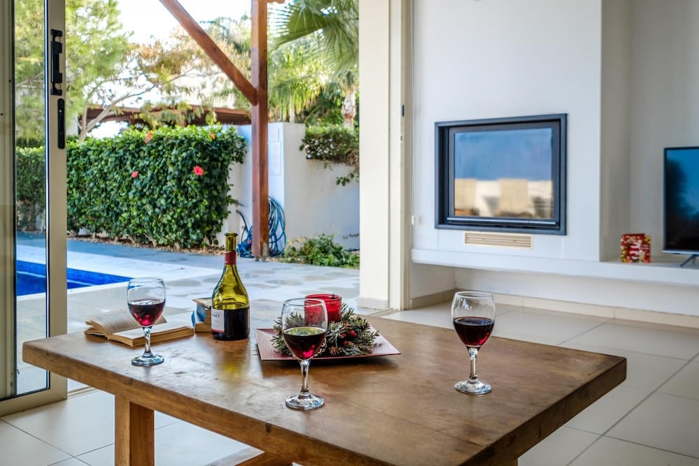 Protaras Artisan Seafront Villa 7 — 4-Star Luxury Hotel in Protaras, Cyprus