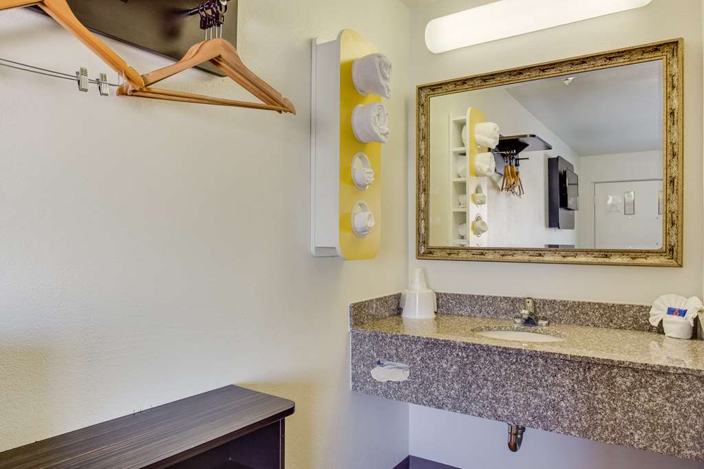 Motel 6 El Paso TX West - photo 25
