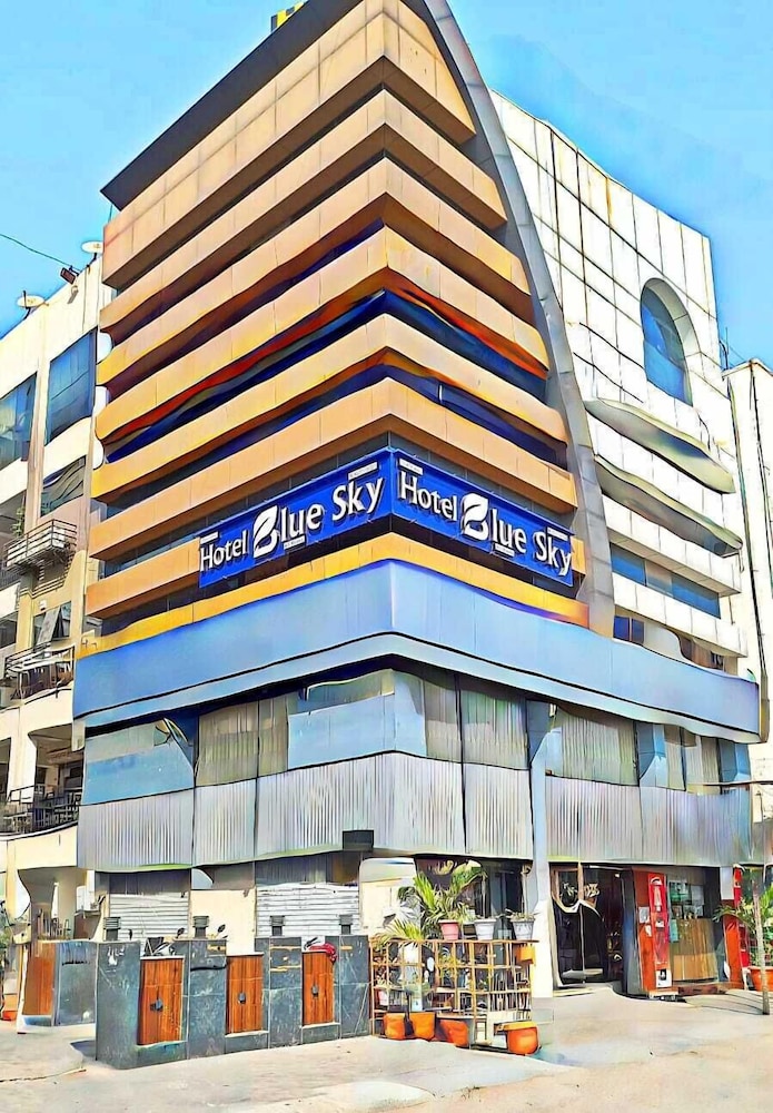 Hotel Blue Sky in Ahmedabad, India