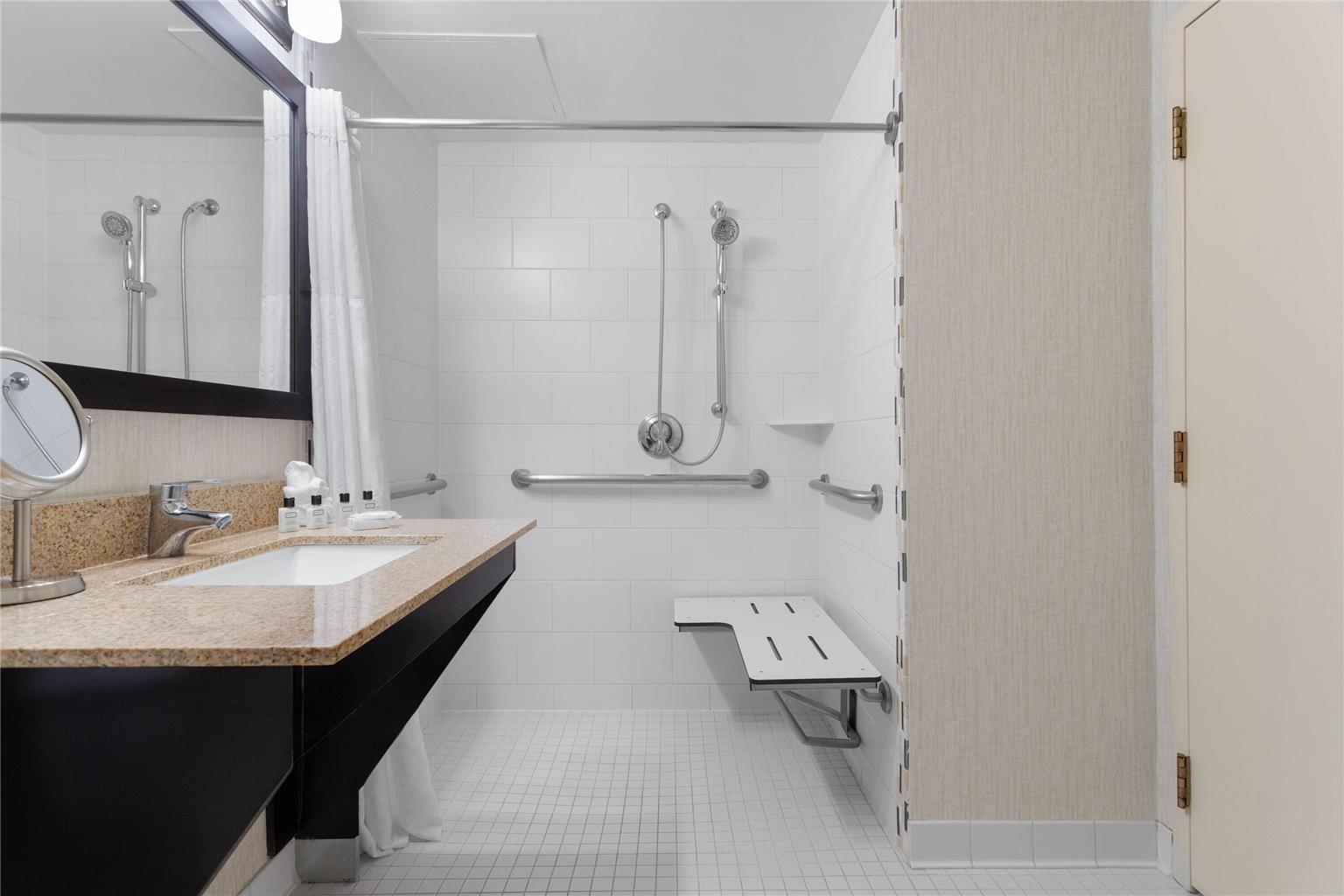 Wyndham Minneapolis South Burnsville - photo 14