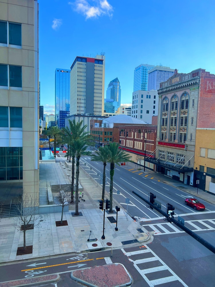 Bposhtels Tampa - photo 46