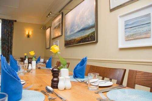 Bridgend Hotel — Bridgend — photo 4