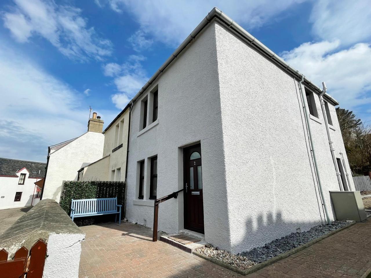 Harbour Street — Tain