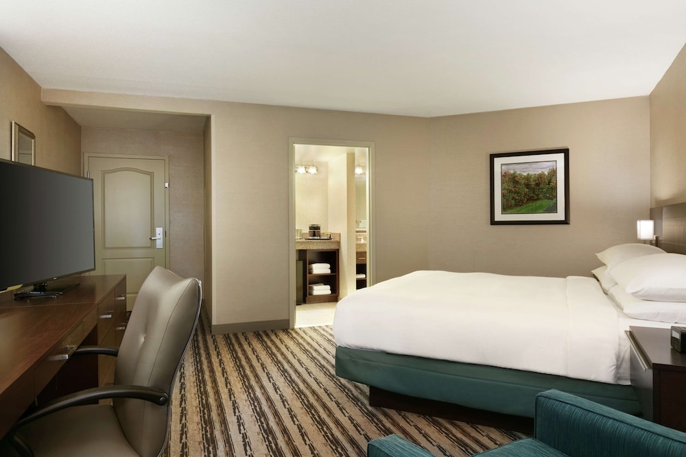 DoubleTree Resort by Hilton Lancaster - photo 25