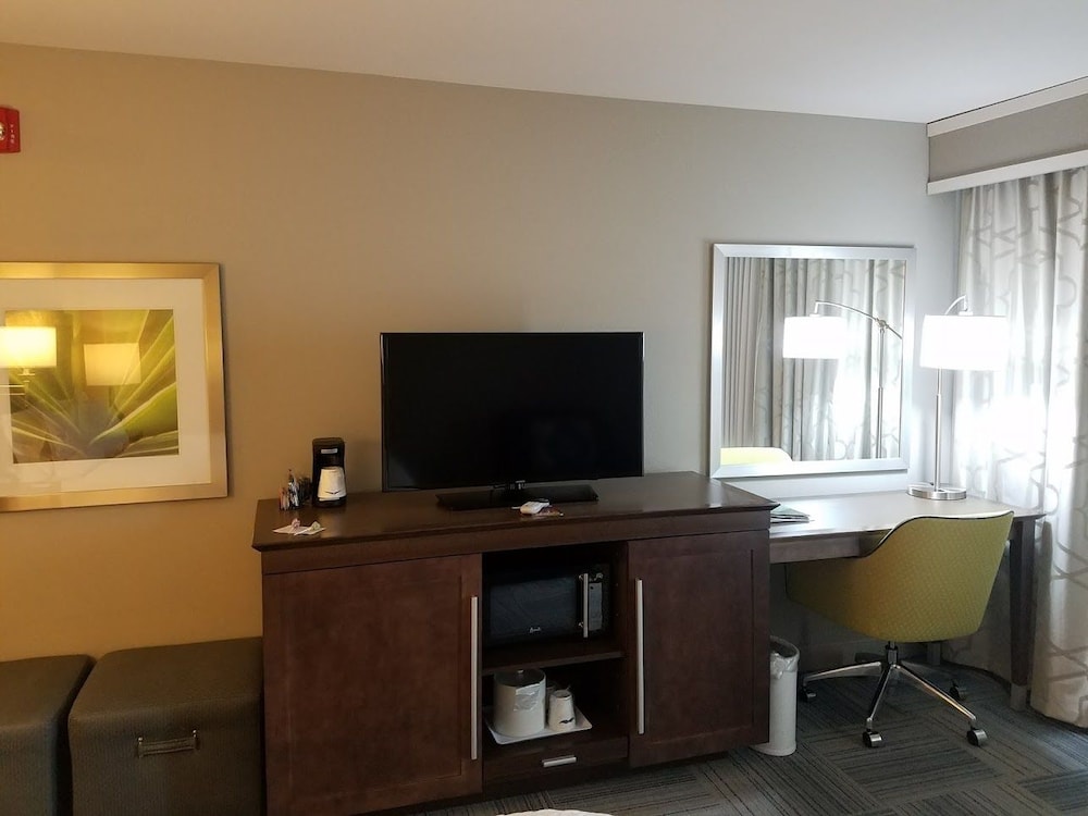 Hampton Inn & Suites Las Cruces I 10 - photo 25