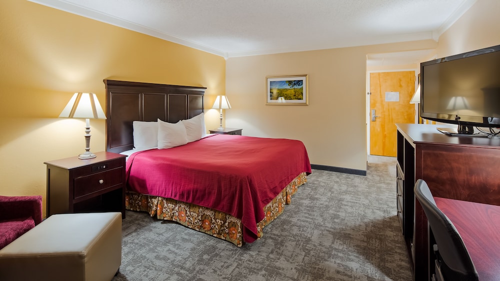 Osage Creek Lodge - photo 5