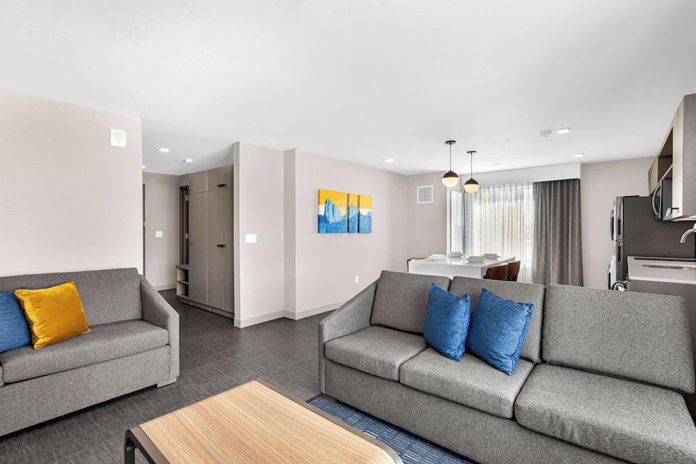Homewood Suites by Hilton Colorado Springs Airport - photo 12