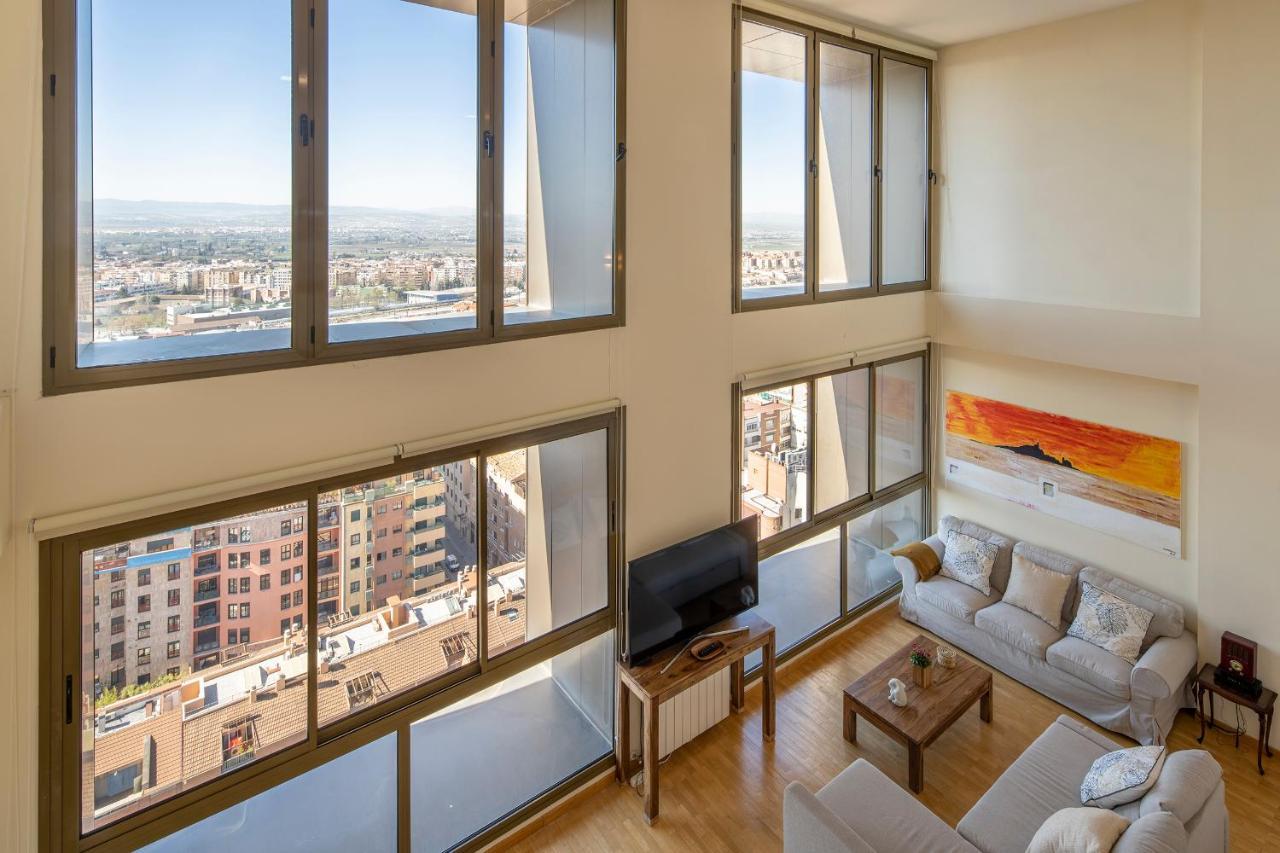Atico Top Granada Penthouse 18 19th Floor City Centre Views Terrace Free Parking in Granada, Spain