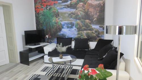 Guest House Pavlovic — 4-Star Luxury Hotel in Soko Banja, Serbia
