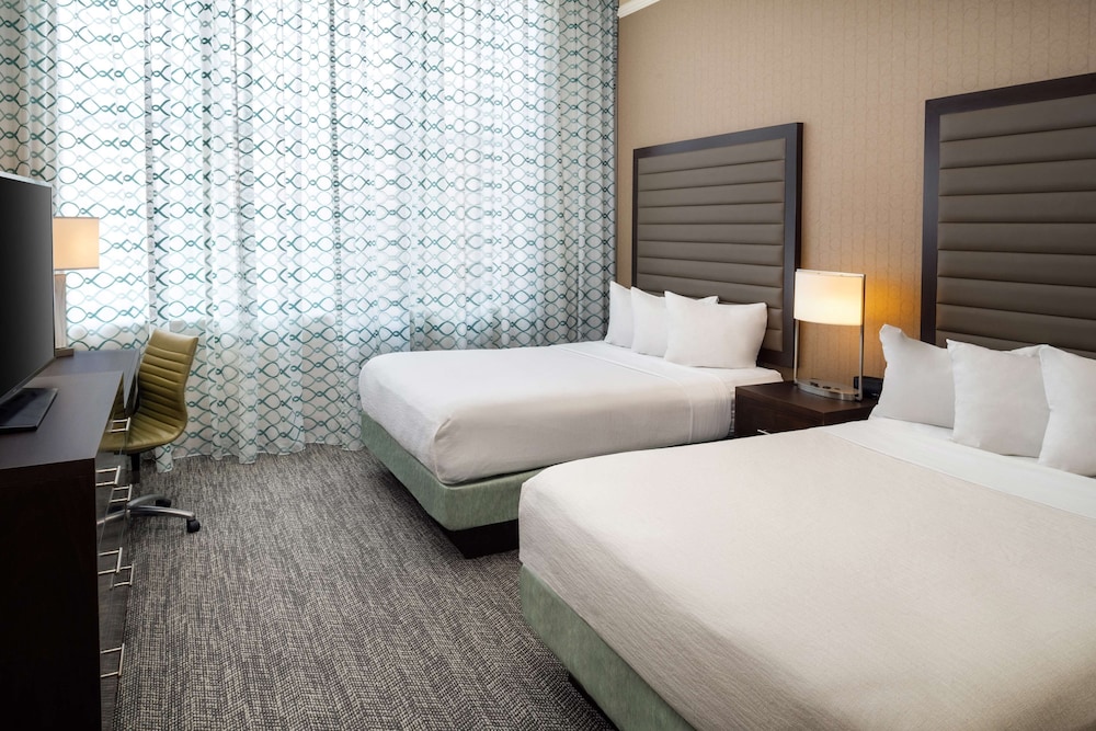 Embassy Suites by Hilton St. Louis Downtown - photo 12