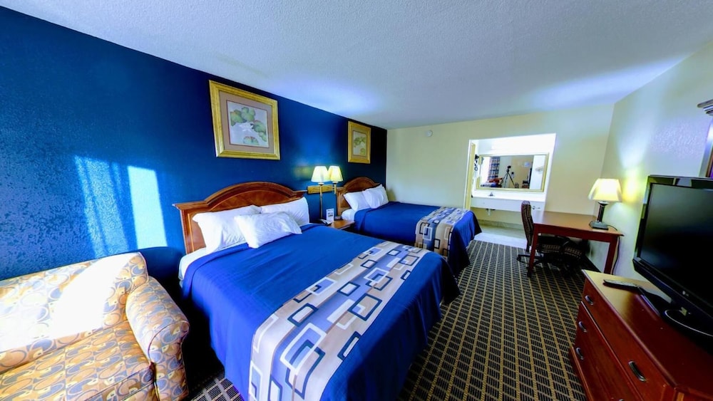 Dahlonega Mountain Inn - photo 6