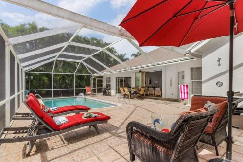 Imagine Villa where Sunshine Dreams come true — 4-Star Luxury Hotel in Naples, United States