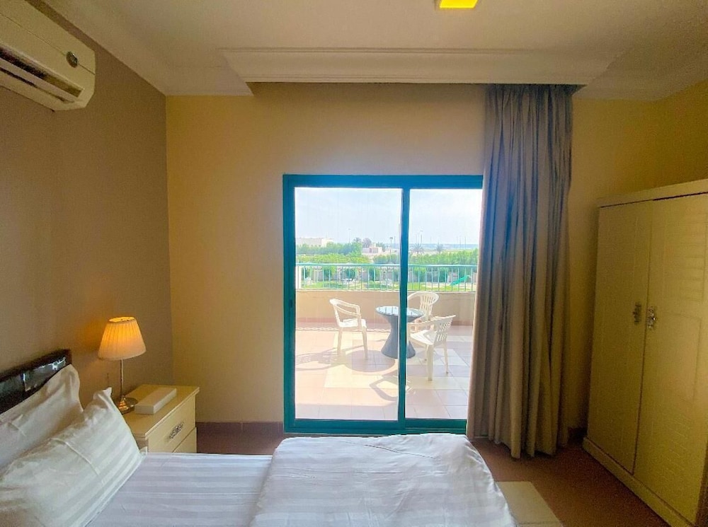 Afaq Tourist in Abqaiq, Saudi Arabia