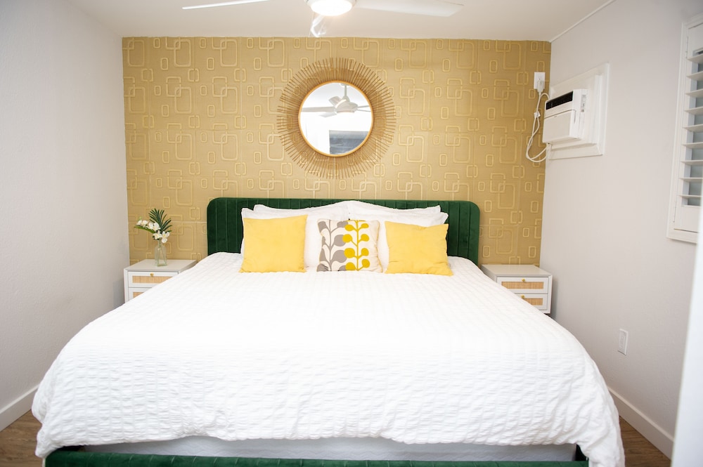 Sunburst Inn - photo 36