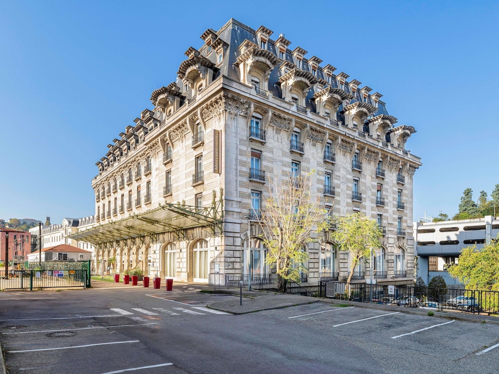 Mercure Lyon Centre Château Perrache — 4-Star Luxury Hotel in Lyon, France