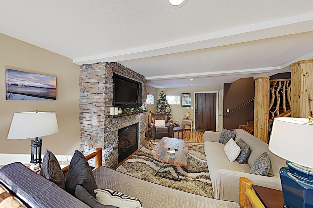 Golden Adventures — 4-Star Luxury Hotel in Kings Beach, United States